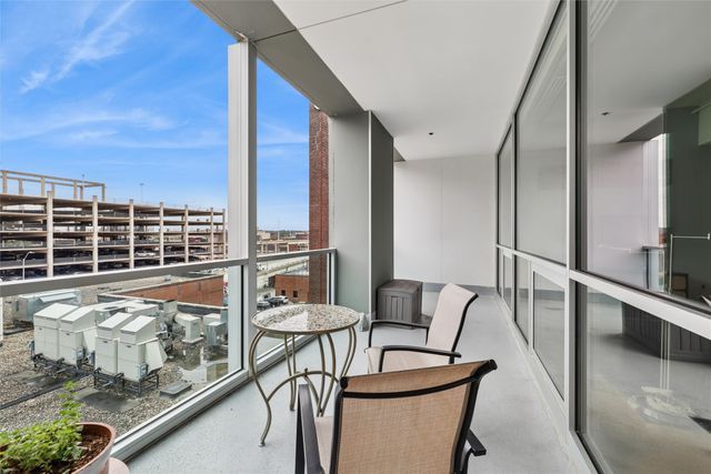 111 10th Street 407, Des Moines, IA 50309