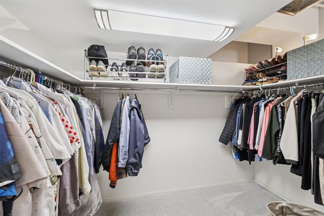 111 10th Street 407, Des Moines, IA 50309