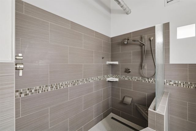 111 10th Street 407, Des Moines, IA 50309