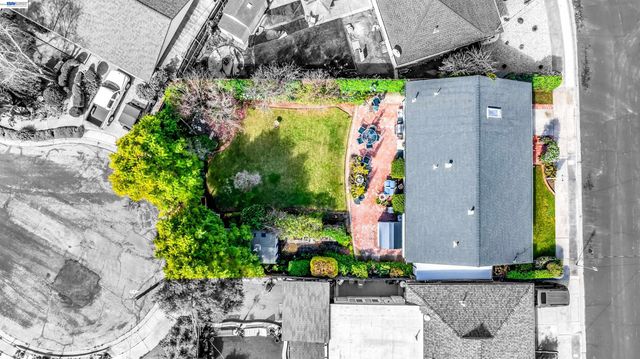 26589 Colette St, Hayward, CA 94544