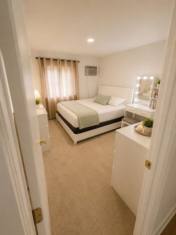 24 Inman St 26, Lawrence, MA 01843