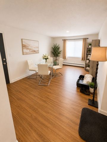 24 Inman St 26, Lawrence, MA 01843