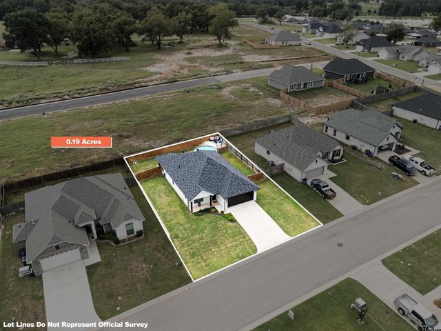 108 Hay Meadow, Winona, TX 75792