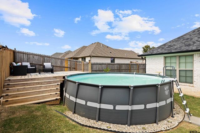 108 Hay Meadow, Winona, TX 75792