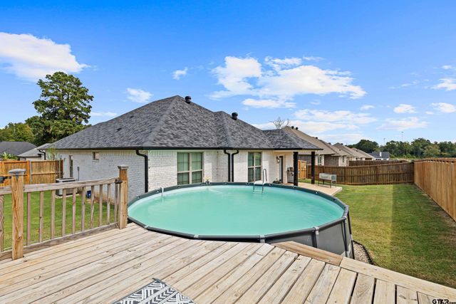 108 Hay Meadow, Winona, TX 75792