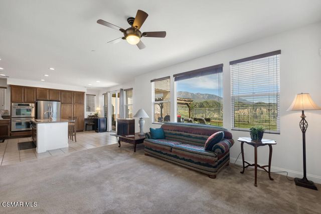 887 Coronado Circle, Santa Paula, CA 93060