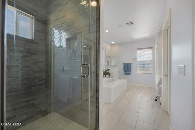 887 Coronado Circle, Santa Paula, CA 93060