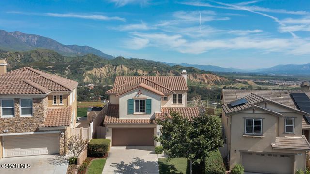 887 Coronado Circle, Santa Paula, CA 93060