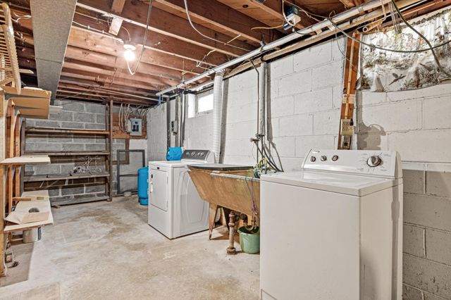 5762 Schutta Road, Shoreview, MN 55126