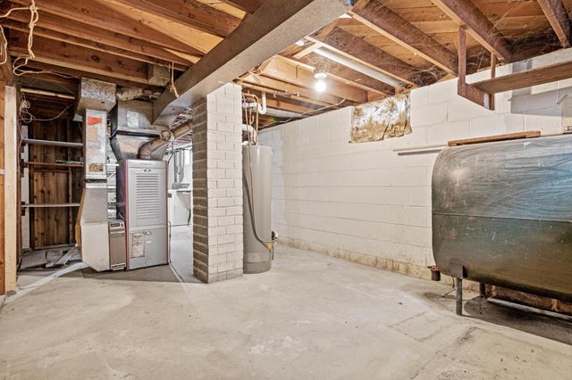 5762 Schutta Road, Shoreview, MN 55126