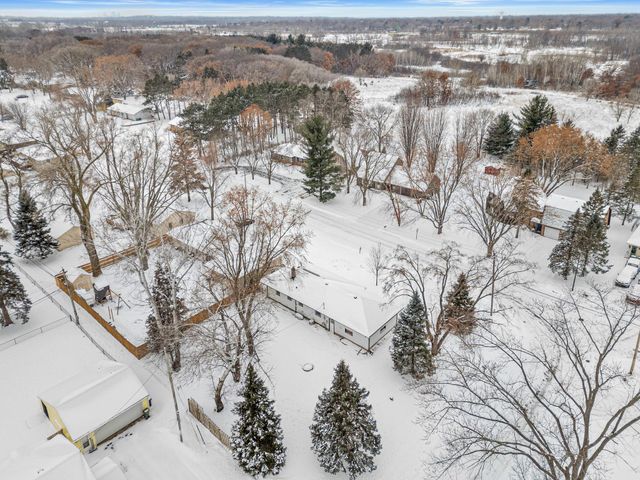 5762 Schutta Road, Shoreview, MN 55126
