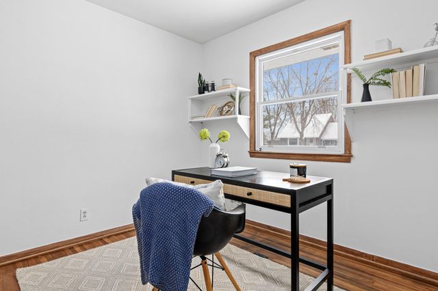 5762 Schutta Road, Shoreview, MN 55126