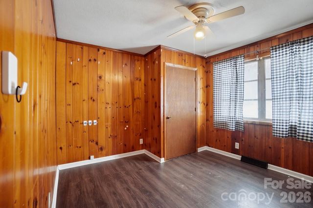 1203 S Myrtle School Road, Gastonia, NC 28052