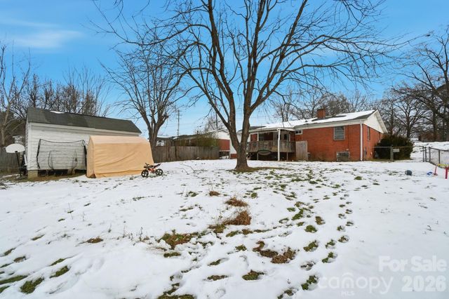 1203 S Myrtle School Road, Gastonia, NC 28052