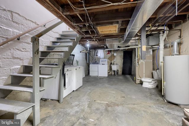 654 NEW HOLLAND AVE, Lancaster, PA 17602