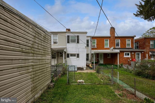 654 NEW HOLLAND AVE, Lancaster, PA 17602