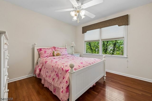 9 Tartan Dr, Bernards Twp., NJ 07920