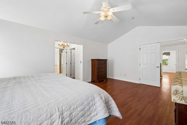 9 Tartan Dr, Bernards Twp., NJ 07920