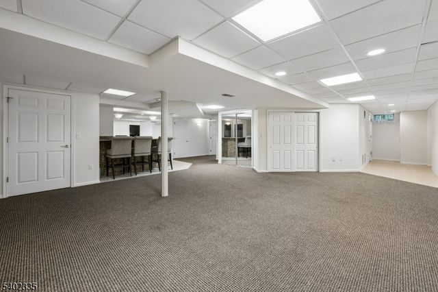 9 Tartan Dr, Bernards Twp., NJ 07920