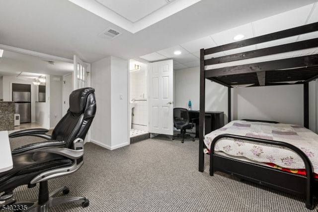 9 Tartan Dr, Bernards Twp., NJ 07920