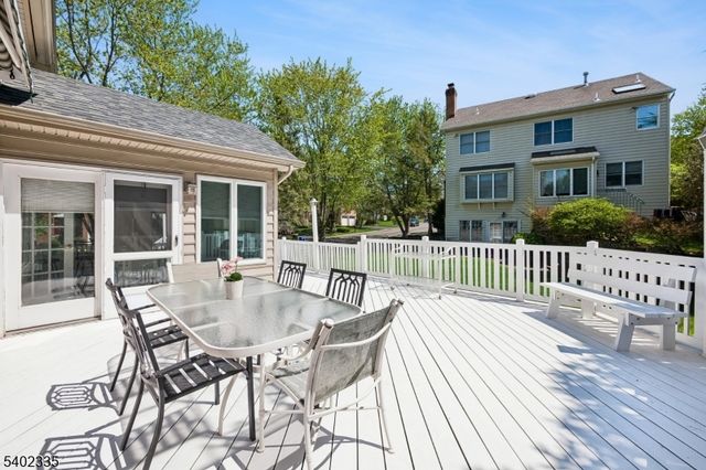 9 Tartan Dr, Bernards Twp., NJ 07920