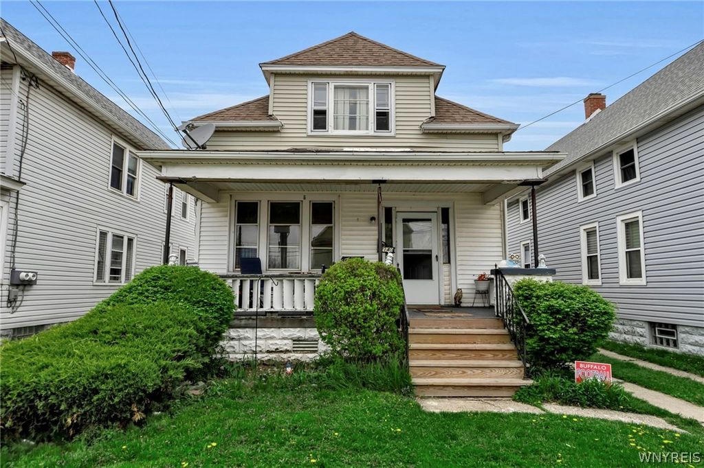 2140 Clinton Street, Cheektowaga, NY 14206