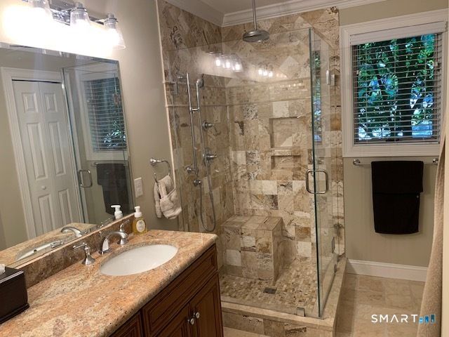 20 Madison Lane 20, Avon, CT 06001