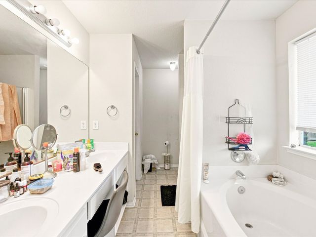 1011 Cruise Street, Denton, TX 76207