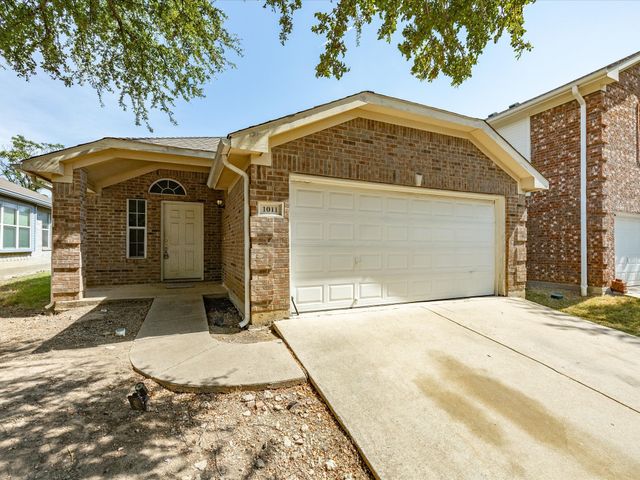 1011 Cruise Street, Denton, TX 76207