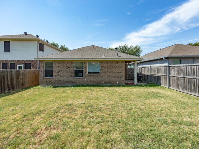 1011 Cruise Street, Denton, TX 76207
