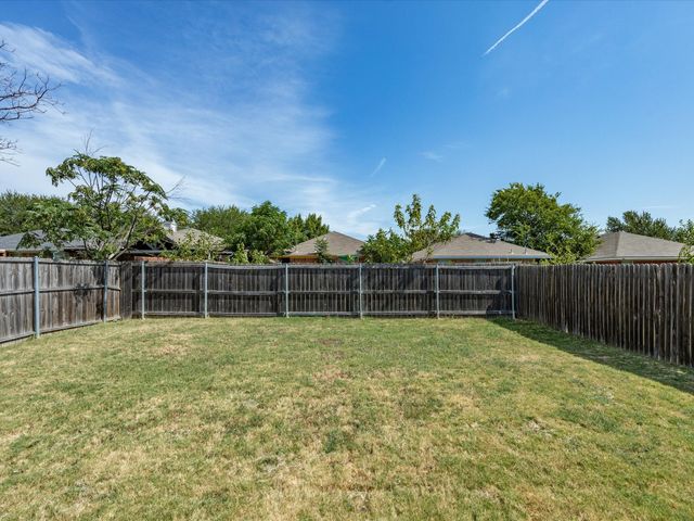 1011 Cruise Street, Denton, TX 76207