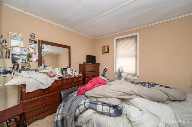 131 Stokes Avenue, Ewing, NJ 08638