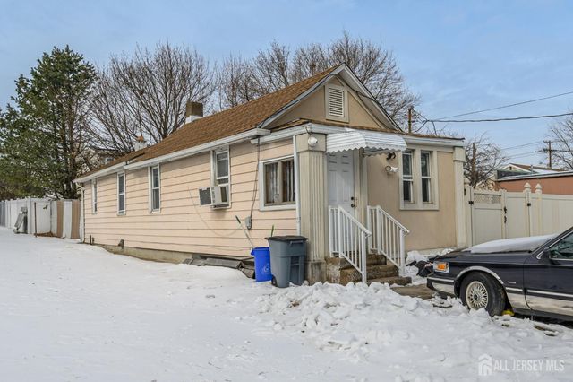 131 Stokes Avenue, Ewing, NJ 08638