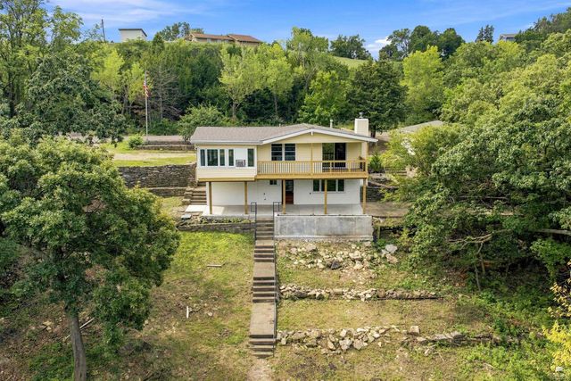 3116 Oak Shores Road, Manhattan, KS 66503