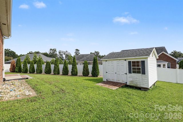 3552 Brickwood Circle, Midland, NC 28107