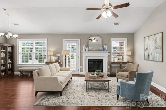3552 Brickwood Circle, Midland, NC 28107