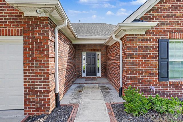 3552 Brickwood Circle, Midland, NC 28107