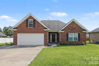 3552 Brickwood Circle, Midland, NC 28107