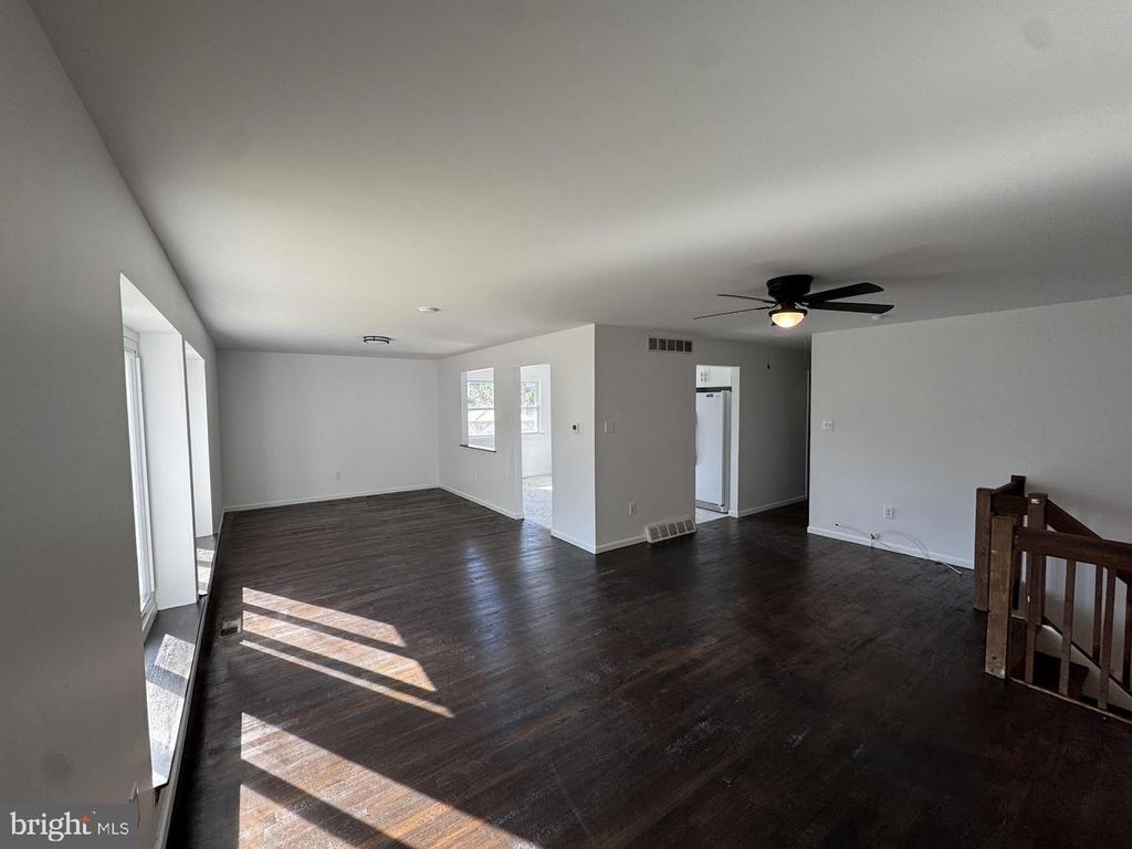 146 OAK PINES BLVD, PEMBERTON, NJ 08068 — photo 3
