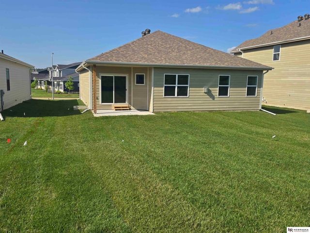 16105 Isabella Street, Bennington, NE 68007