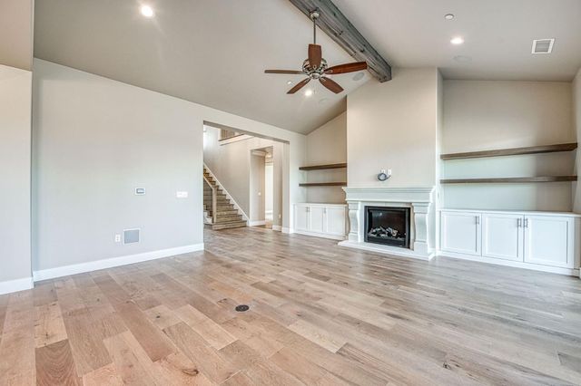 11421 N Live Oak Drive, Fresno, CA 93730