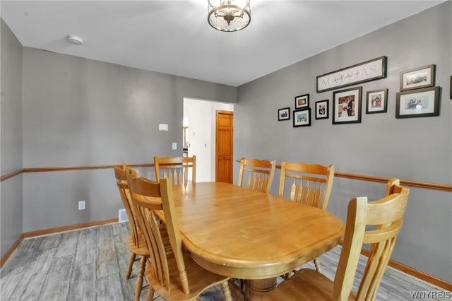 5435 Mapleton Road, Pendleton, NY 14094