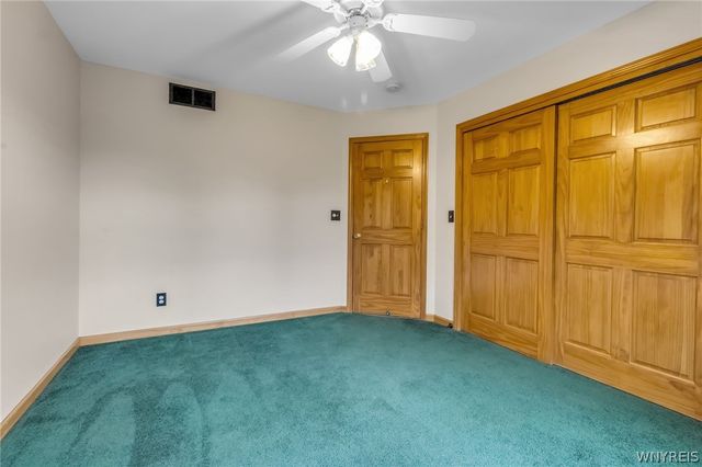5435 Mapleton Road, Pendleton, NY 14094