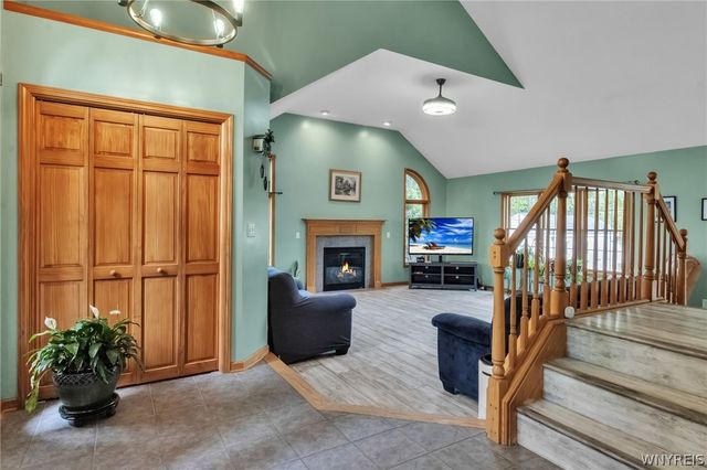 5435 Mapleton Road, Pendleton, NY 14094