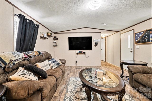 1846 Apple Blossom Road, York, SC 29745