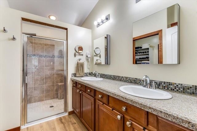 1201 N Beau Jardin, Derby, KS 67037