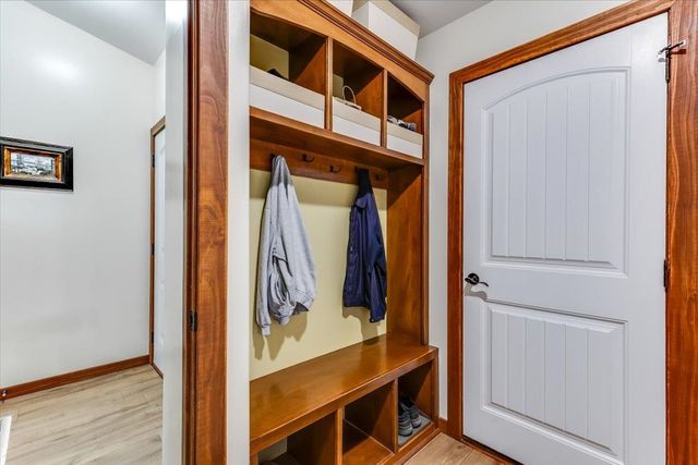1201 N Beau Jardin, Derby, KS 67037