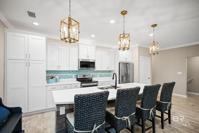 6630 CARLINGA DRIVE, Pensacola, FL 32507