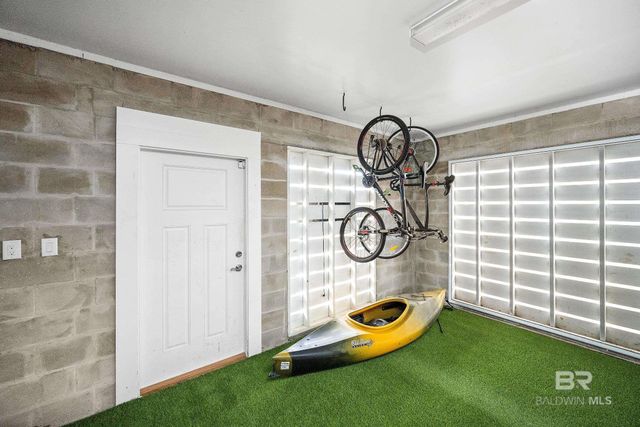 6630 CARLINGA DRIVE, Pensacola, FL 32507