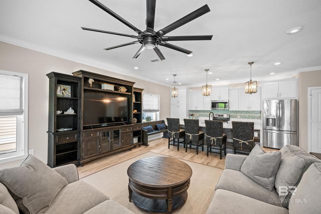 6630 CARLINGA DRIVE, Pensacola, FL 32507